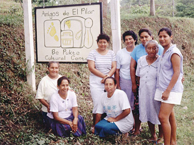 Amigos de El Pilar